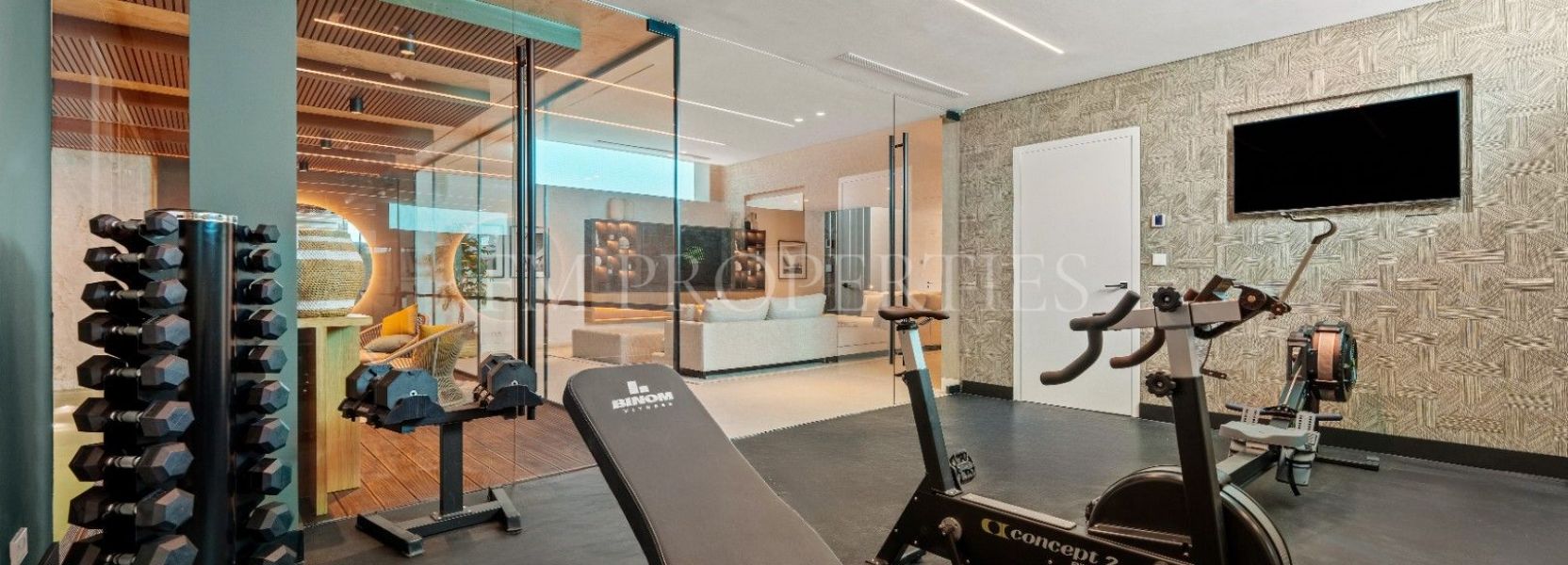 Villa in Lomas de La Quinta, Benahavis