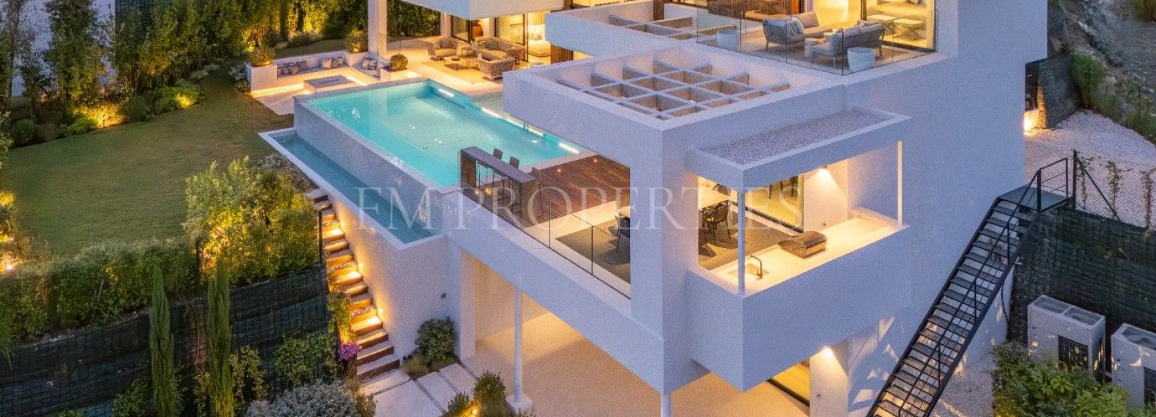 Villa in Lomas de La Quinta, Benahavis