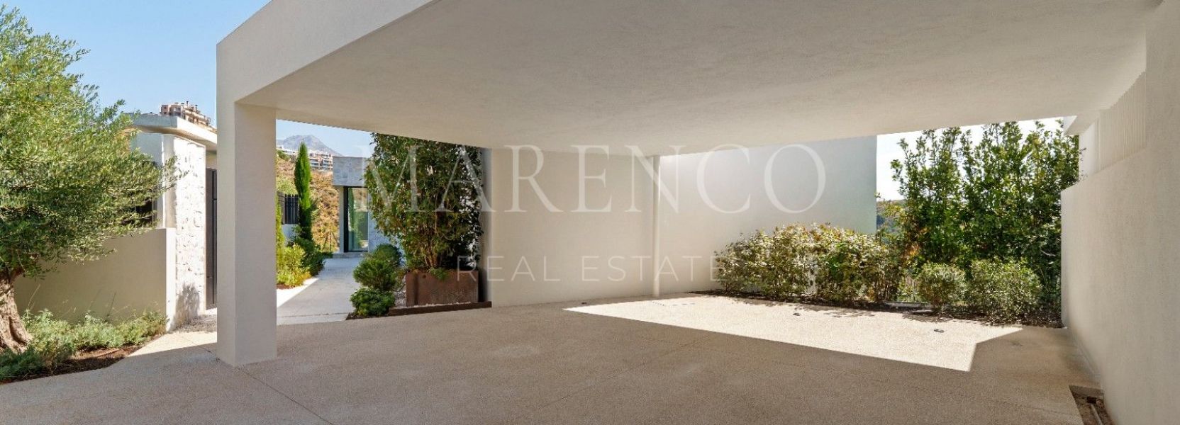 Villa in Lomas de La Quinta, Benahavis