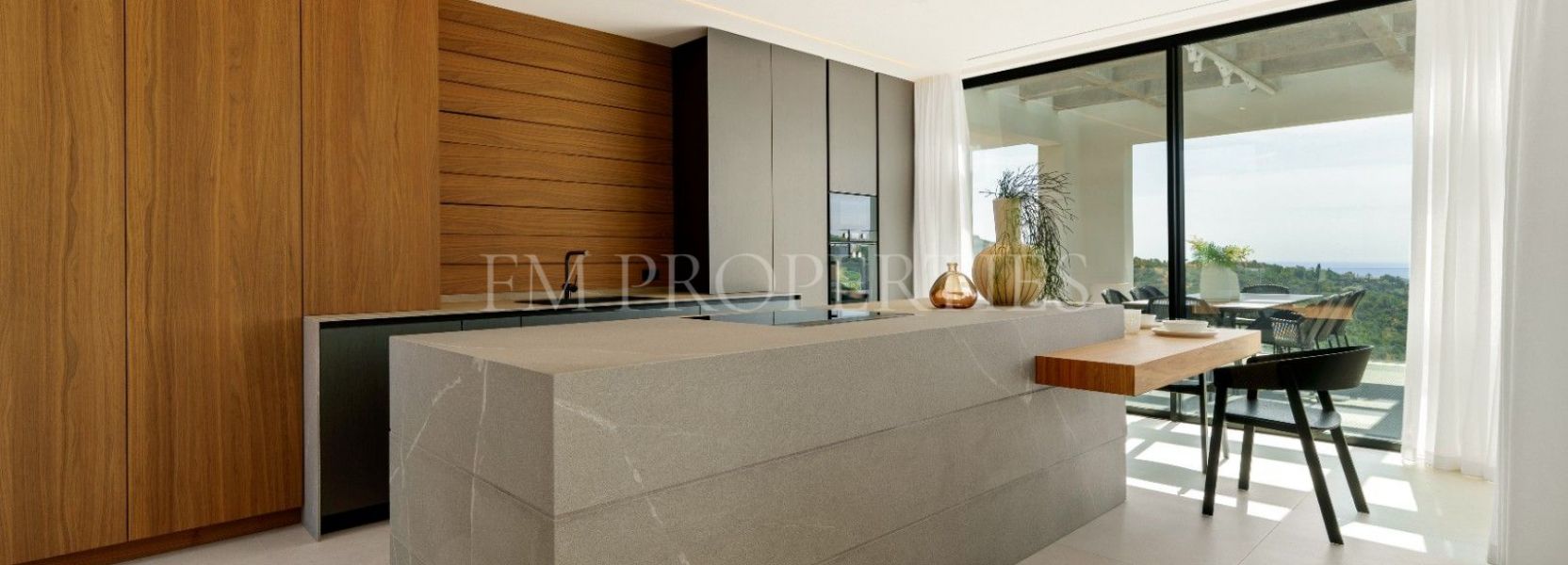 Villa in Lomas de La Quinta, Benahavis