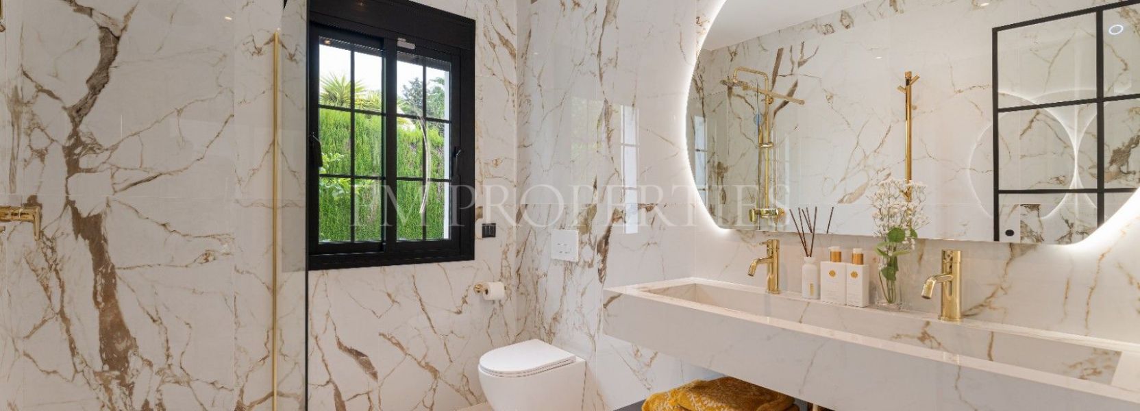 Villa  in Monte Biarritz, Estepona East, Estepona