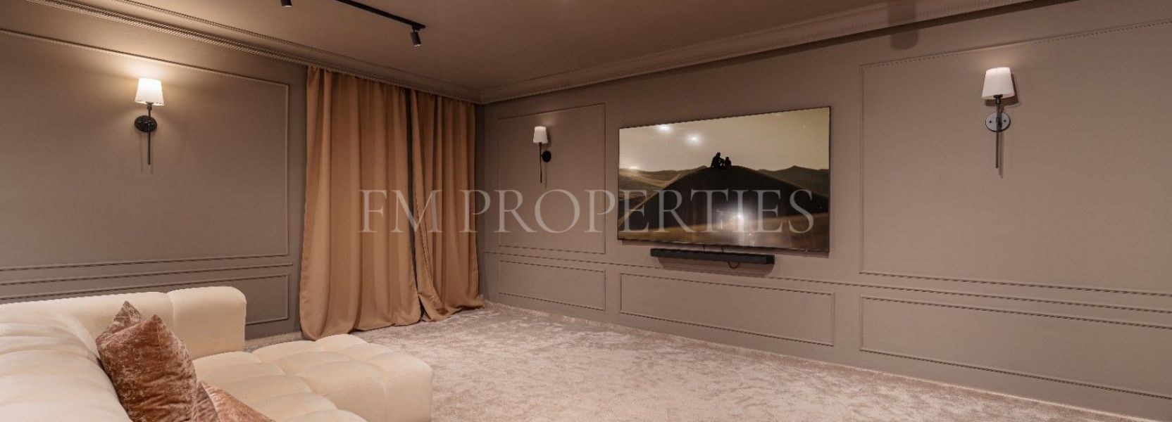 Villa  in Monte Biarritz, Estepona East, Estepona