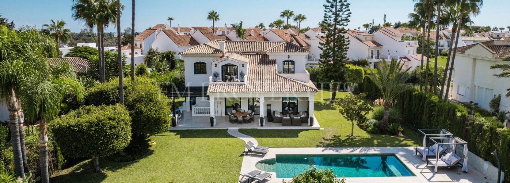 Villa  in Monte Biarritz, Estepona East, Estepona