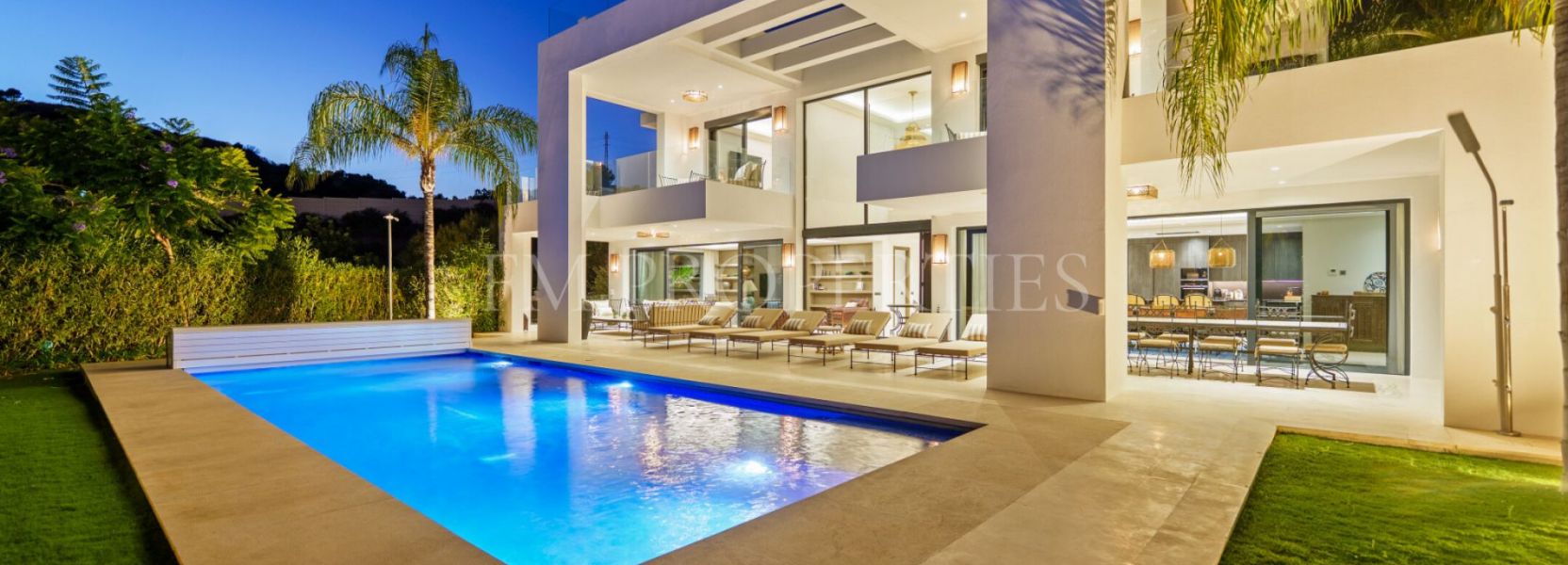 Villa  in Haza del Conde, Nueva Andalucia, Marbella