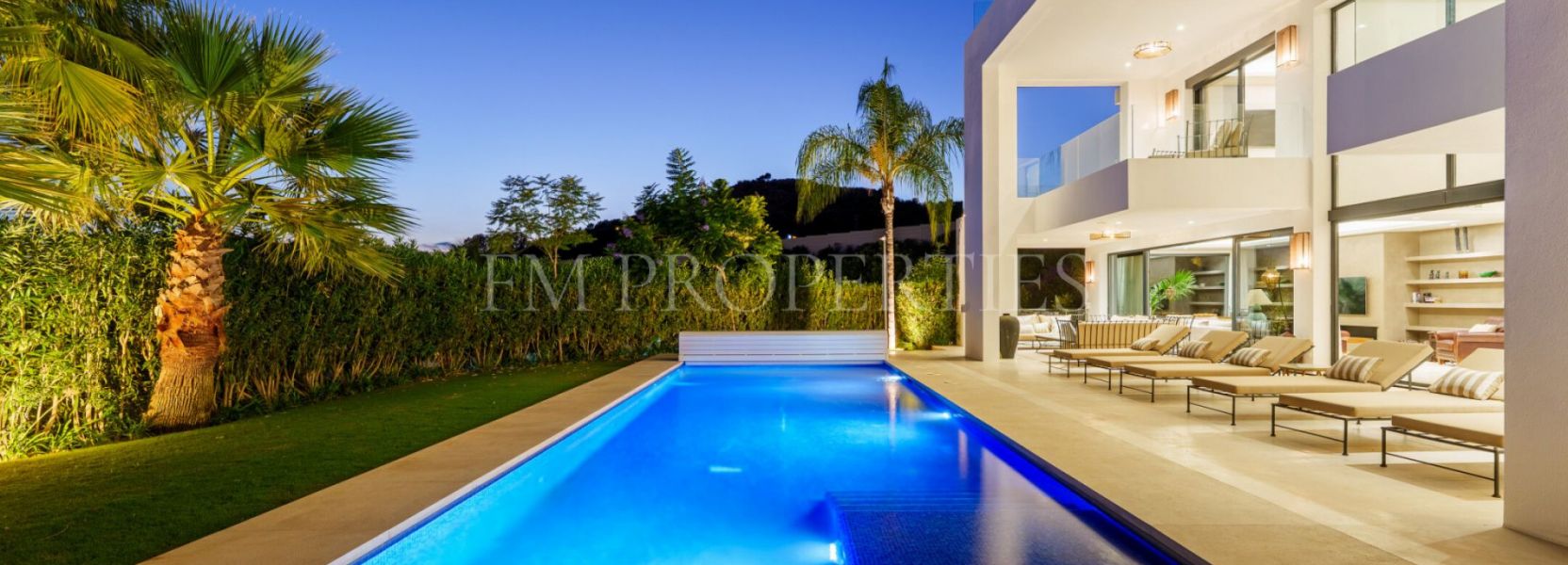 Villa  in Haza del Conde, Nueva Andalucia, Marbella