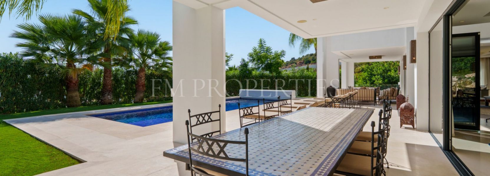 Villa  in Haza del Conde, Nueva Andalucia, Marbella