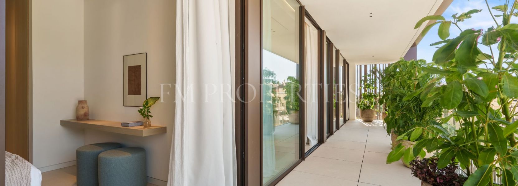 Villa  in Marbella Goldene Meile, Marbella