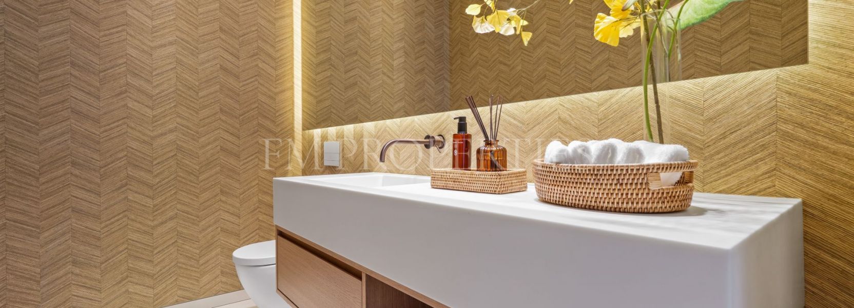 Villa  in Marbella Goldene Meile, Marbella