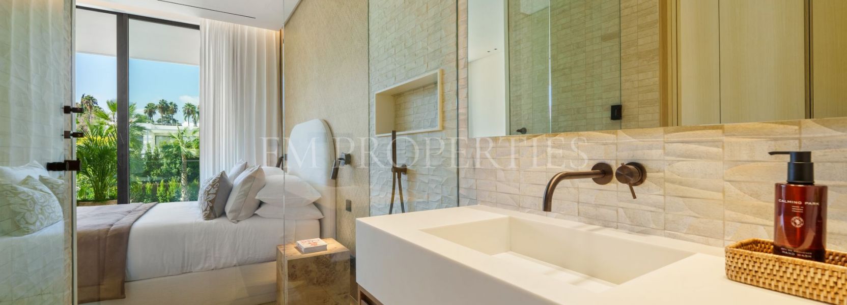 Villa  in Marbella Goldene Meile, Marbella