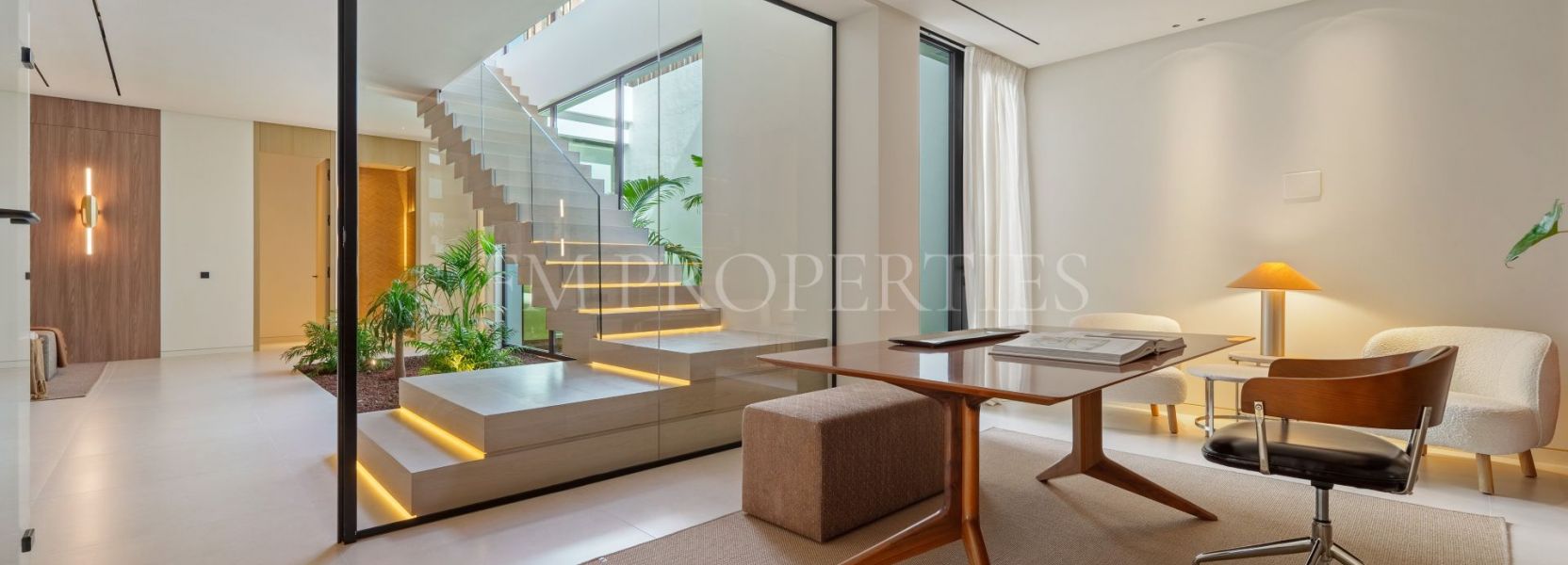 Villa  in Marbella Goldene Meile, Marbella