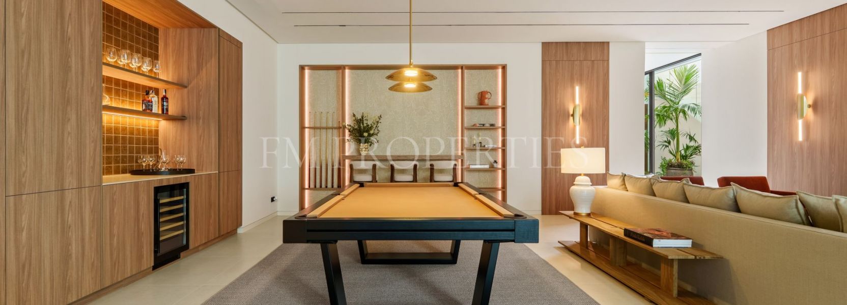 Villa  in Marbella Goldene Meile, Marbella