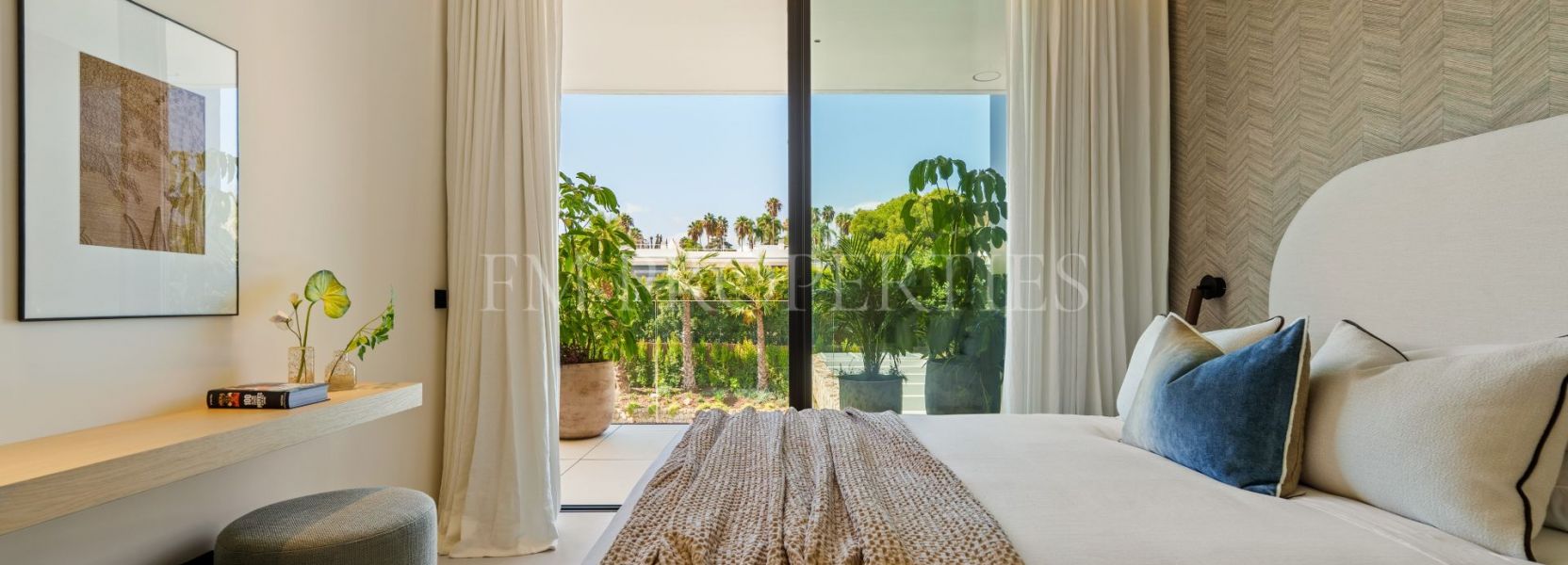 Villa  in Marbella Goldene Meile, Marbella