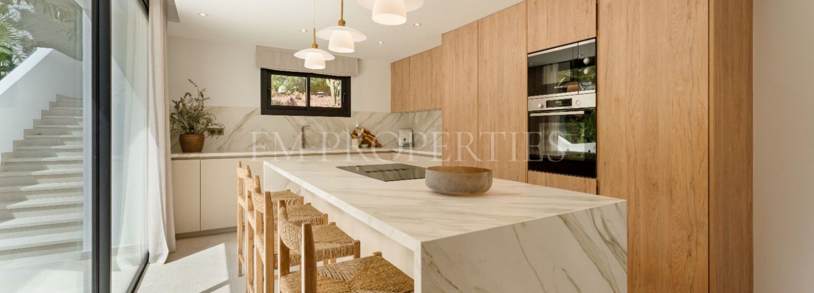 Villa  in Rocio de Nagüeles, Marbella Golden Mile, Marbella