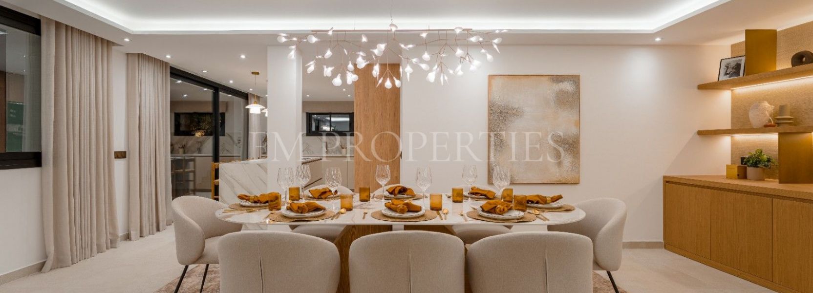 Villa  in Rocio de Nagüeles, Marbella Golden Mile, Marbella