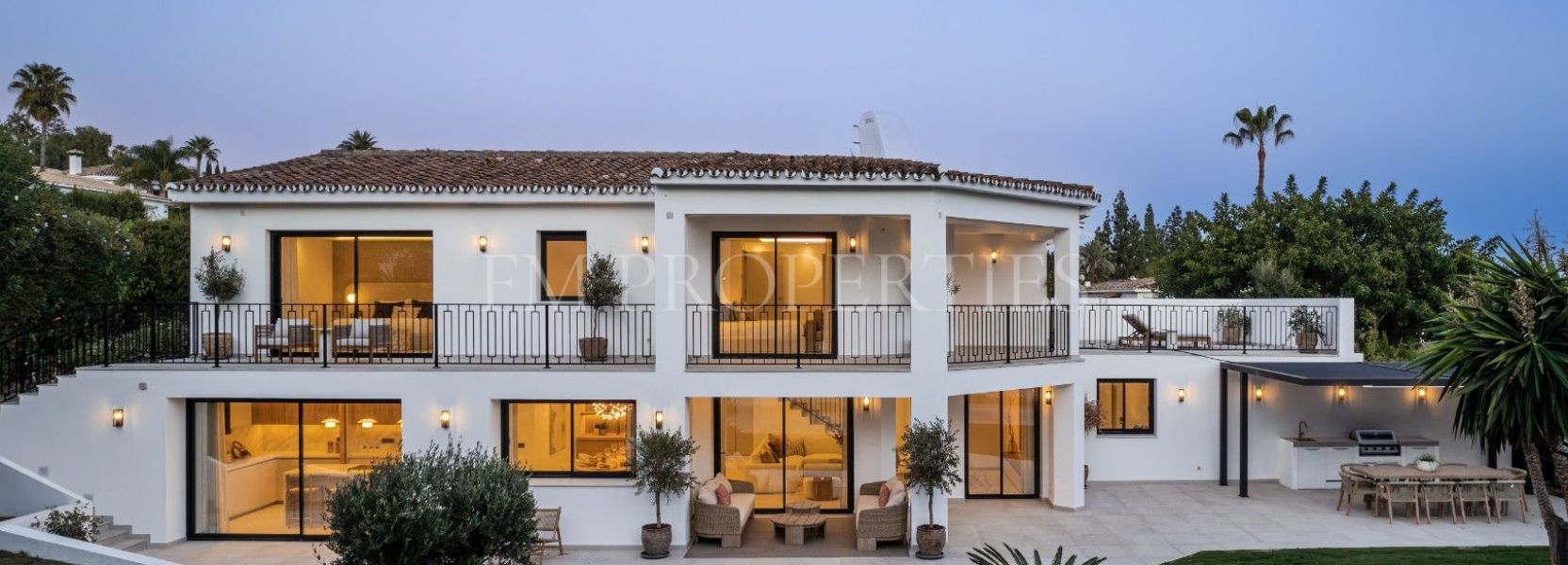 Villa  in Rocio de Nagüeles, Marbella Golden Mile, Marbella