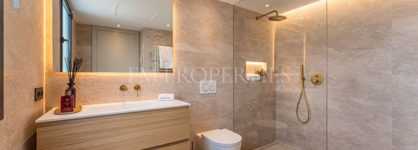 Villa  in Rocio de Nagüeles, Marbella Golden Mile, Marbella