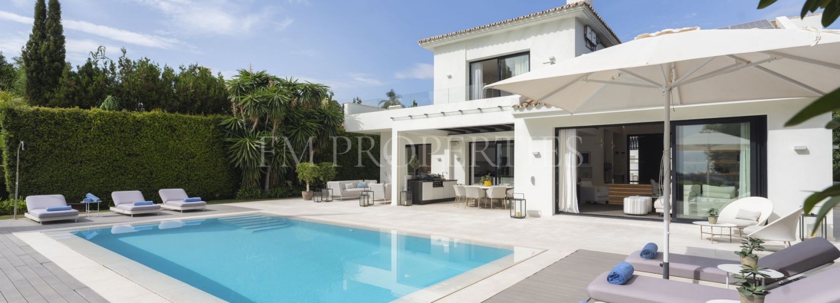 Villa  in Los Naranjos Golf, Nueva Andalucia, Marbella