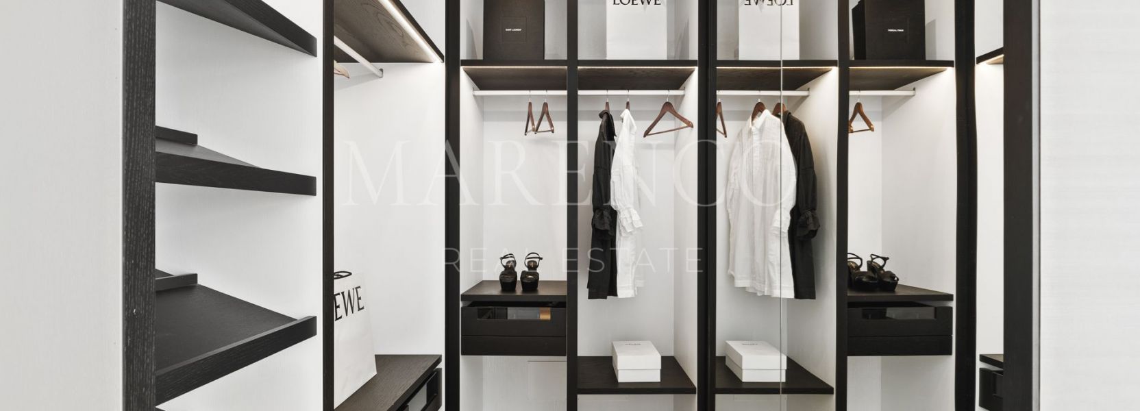 Villa  in Los Naranjos Golf, Nueva Andalucia, Marbella