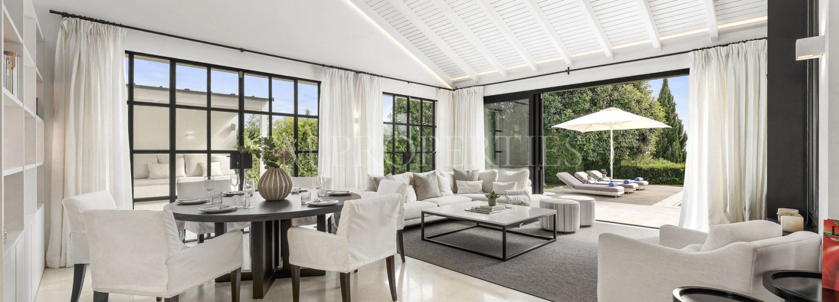 Villa  in Los Naranjos Golf, Nueva Andalucia, Marbella