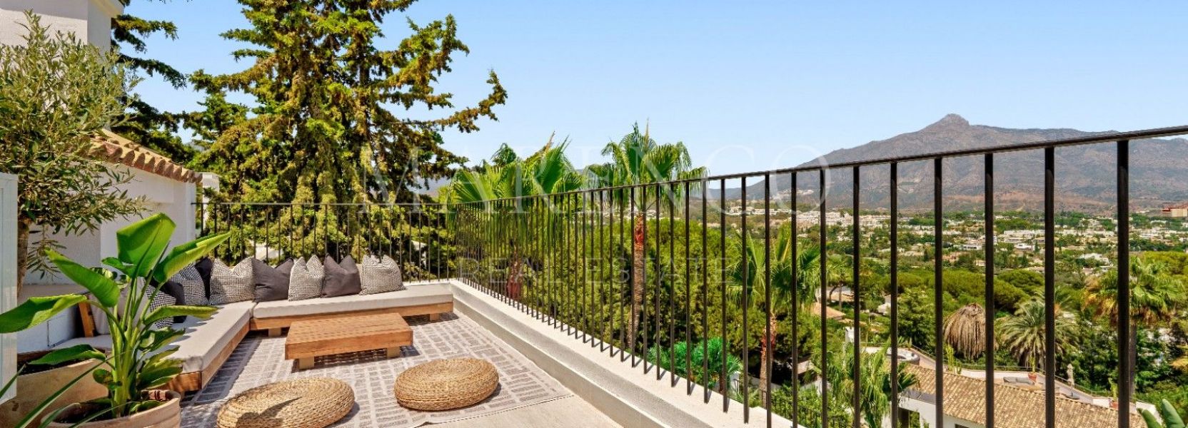 Villa  in Nueva Andalucia, Marbella