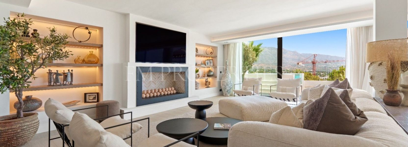 Villa  in Nueva Andalucia, Marbella