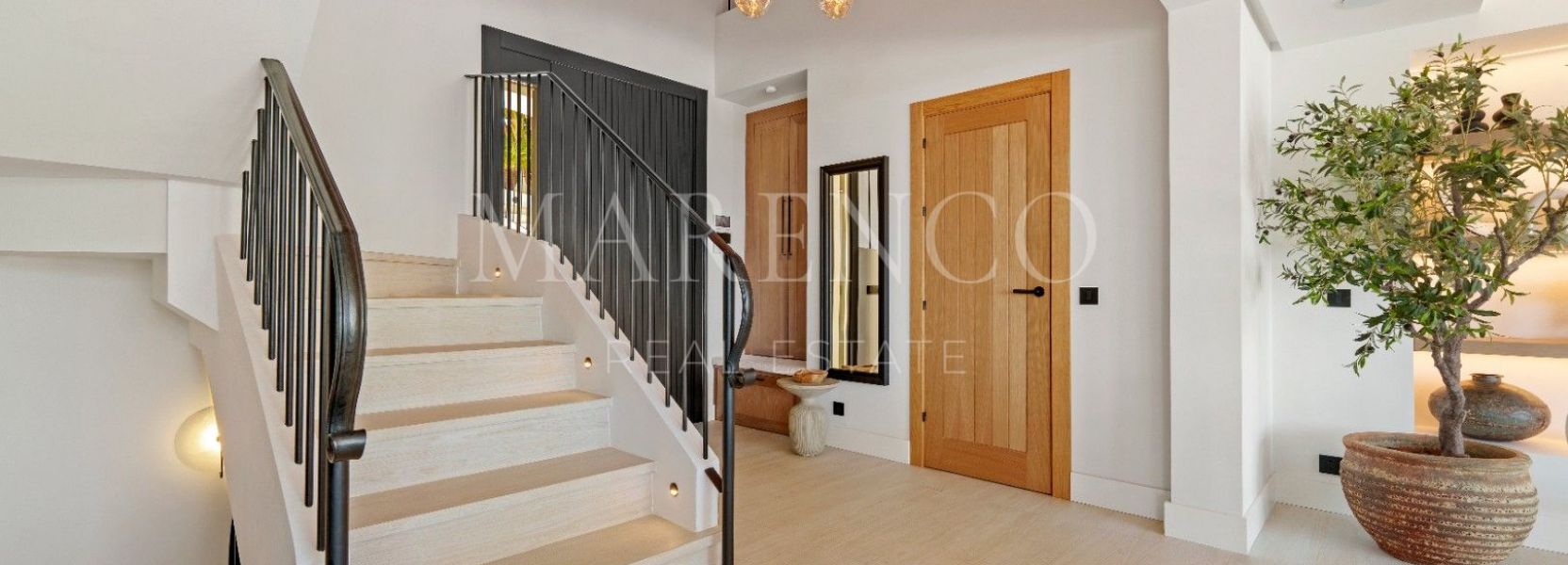 Villa  in Nueva Andalucia, Marbella