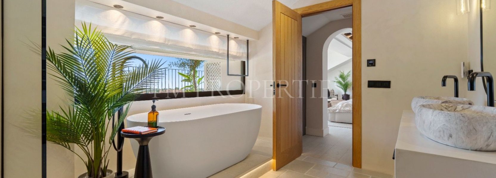 Villa  in Nueva Andalucia, Marbella