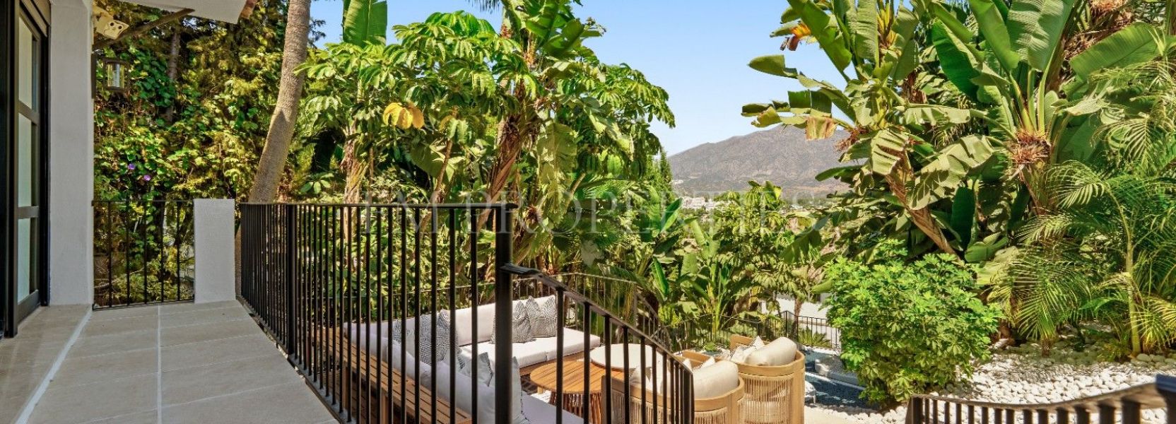 Villa  in Nueva Andalucia, Marbella