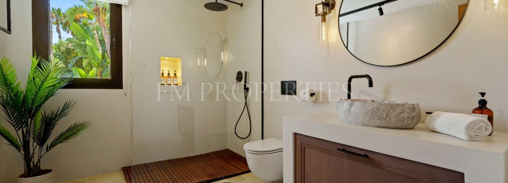 Villa  in Nueva Andalucia, Marbella