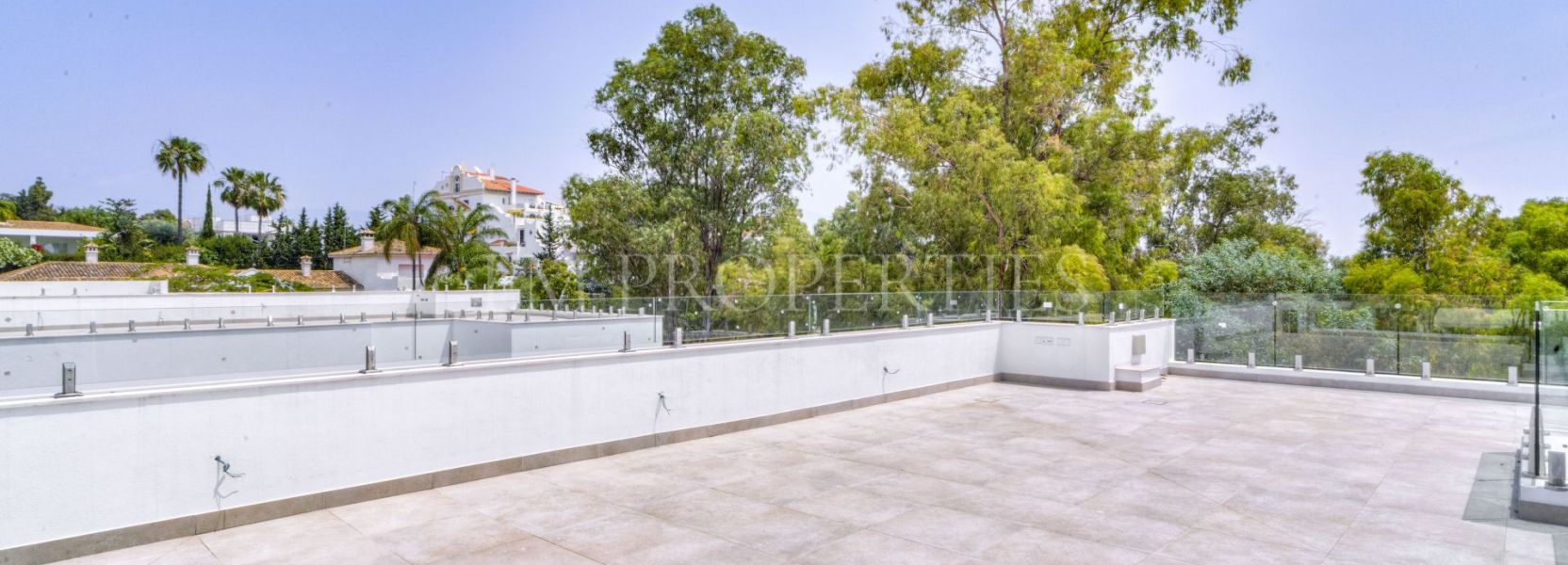 Villa  in Monte Biarritz, Estepona Oost, Estepona