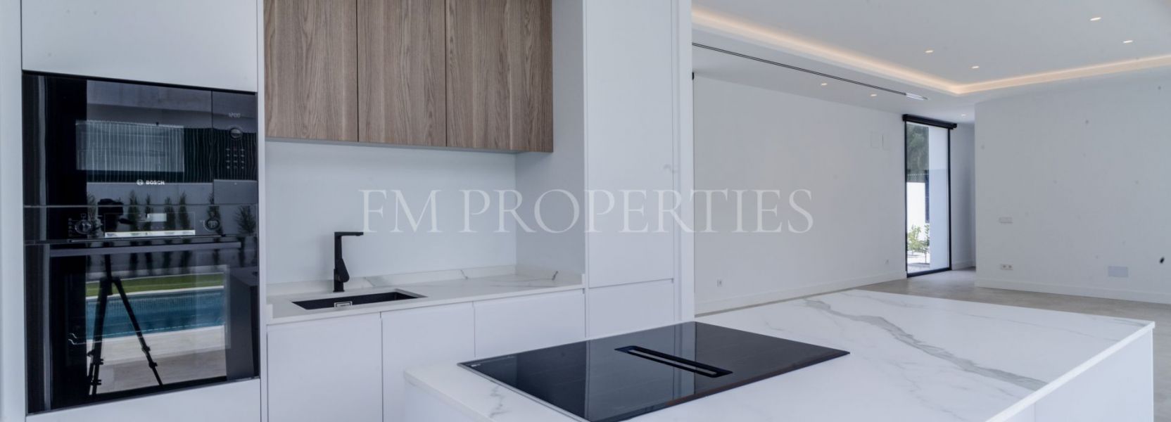 Villa  in Monte Biarritz, Estepona Oost, Estepona