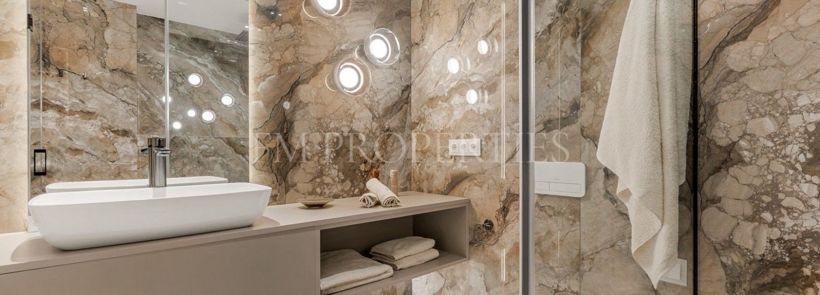 Penthaus  in Estepona