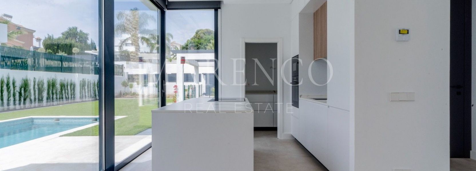 Villa  in Monte Biarritz, Estepona Oost, Estepona