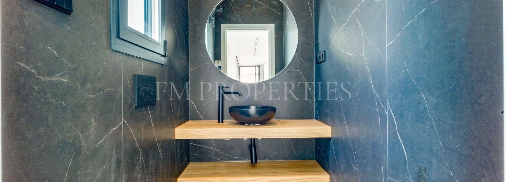 Villa  en Monte Biarritz, Estepona Este, Estepona