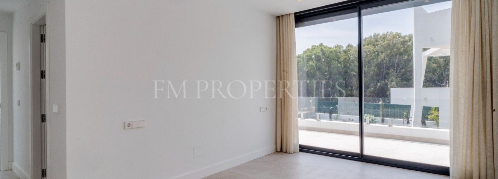 Villa  en Monte Biarritz, Estepona Este, Estepona