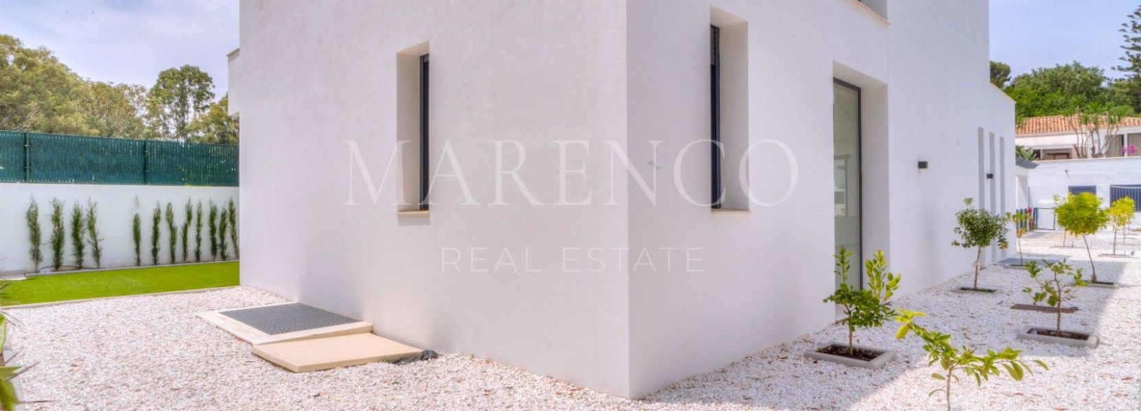 Villa  in Monte Biarritz, Estepona Oost, Estepona