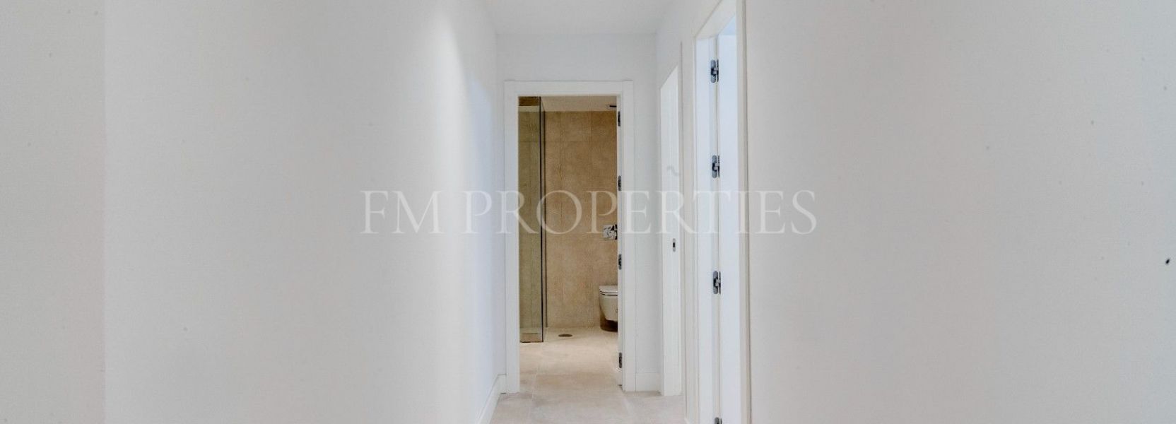 Villa  en Monte Biarritz, Estepona Este, Estepona