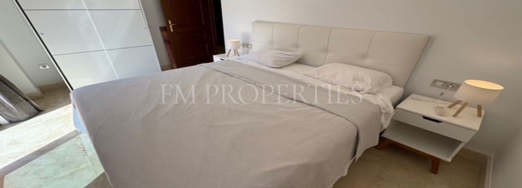 Apartment  in New Golden Mile, Estepona East, Estepona