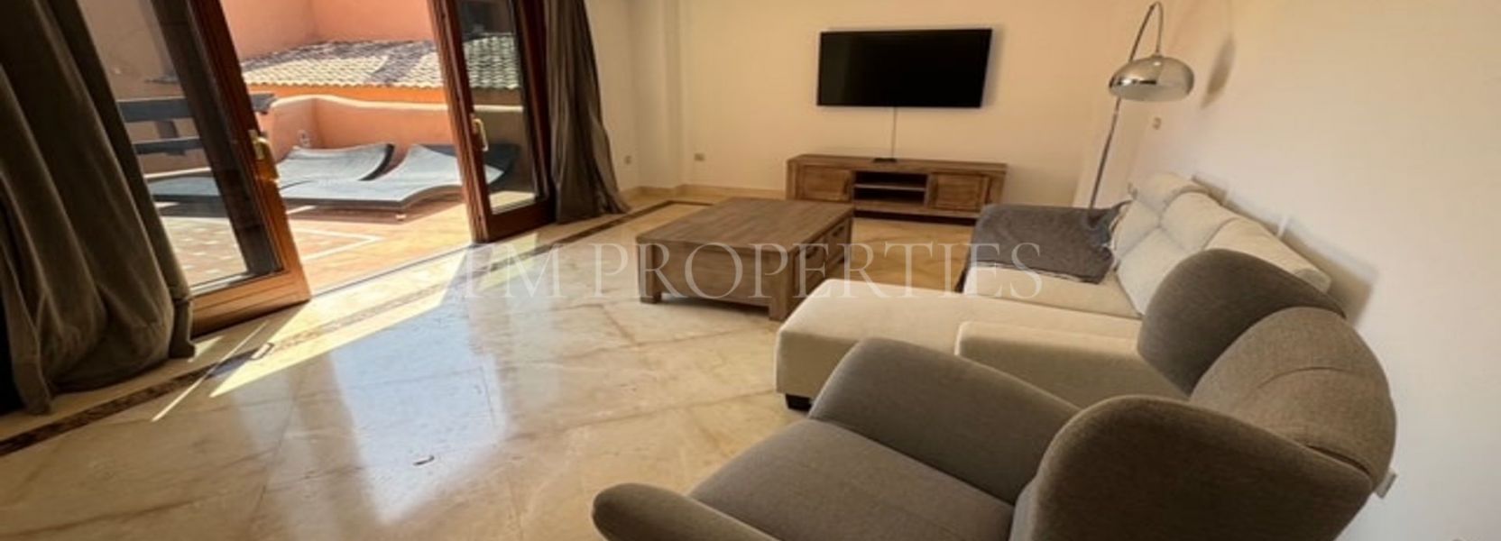 Apartment  in New Golden Mile, Estepona East, Estepona