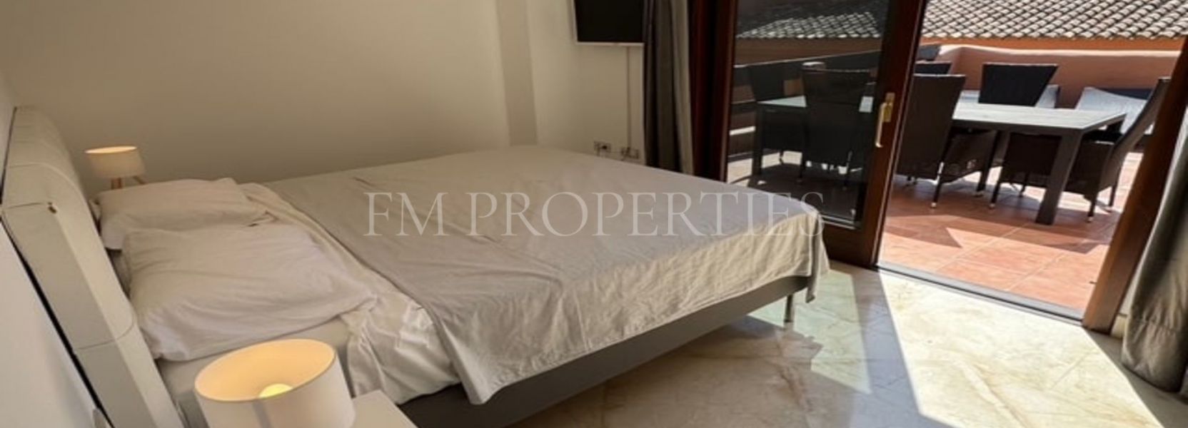 Apartment  in New Golden Mile, Estepona East, Estepona