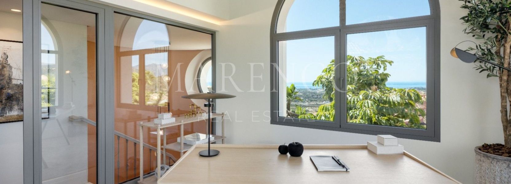 Villa  in Monte Halcones, Benahavis