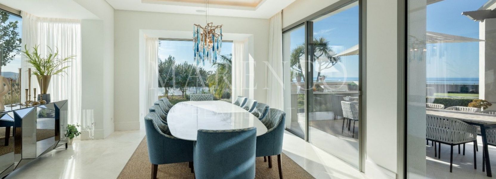 Villa  in Monte Halcones, Benahavis