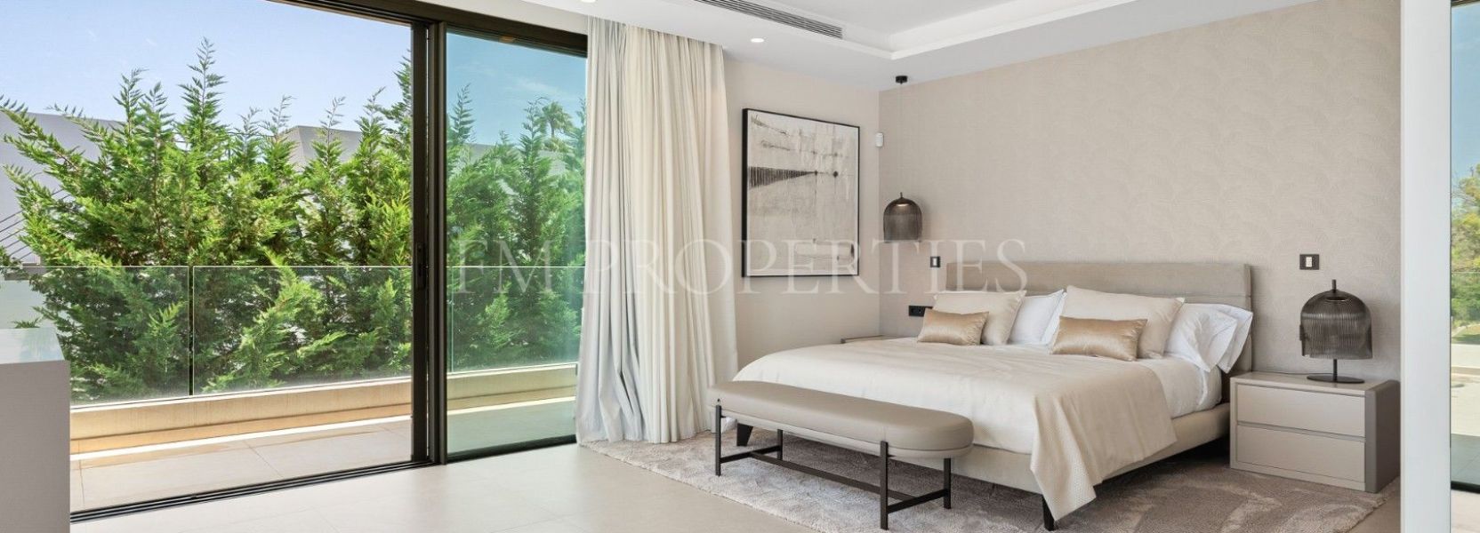 Villa  in La Cerquilla, Nueva Andalucia, Marbella