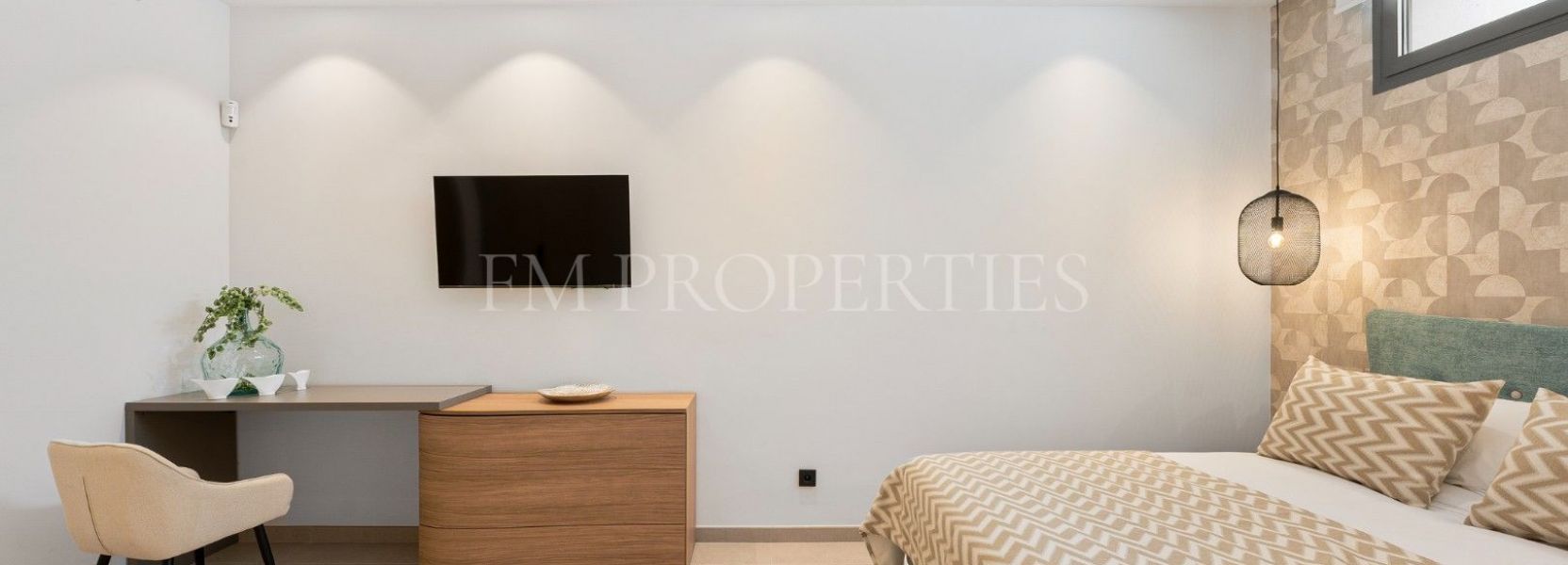 Villa  in La Cerquilla, Nueva Andalucia, Marbella