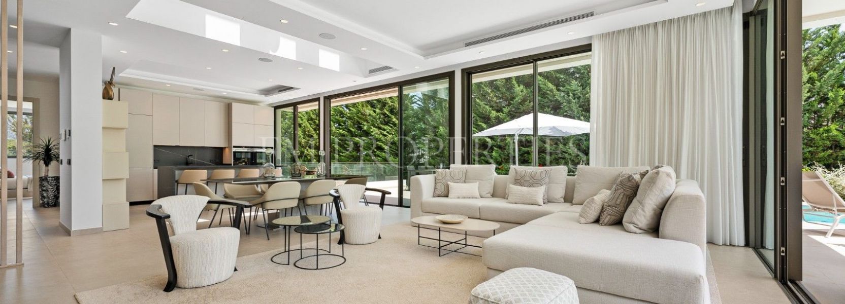 Villa  in La Cerquilla, Nueva Andalucia, Marbella