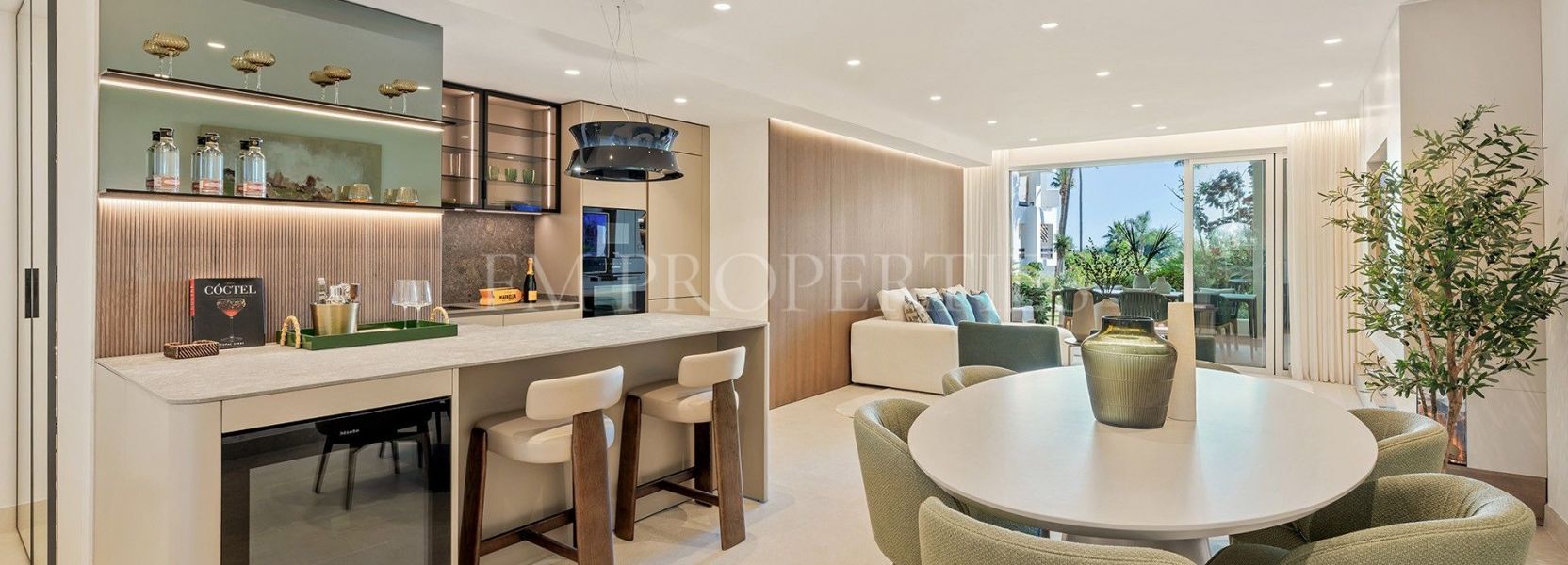 Apartamento Planta Baja  en Estepona