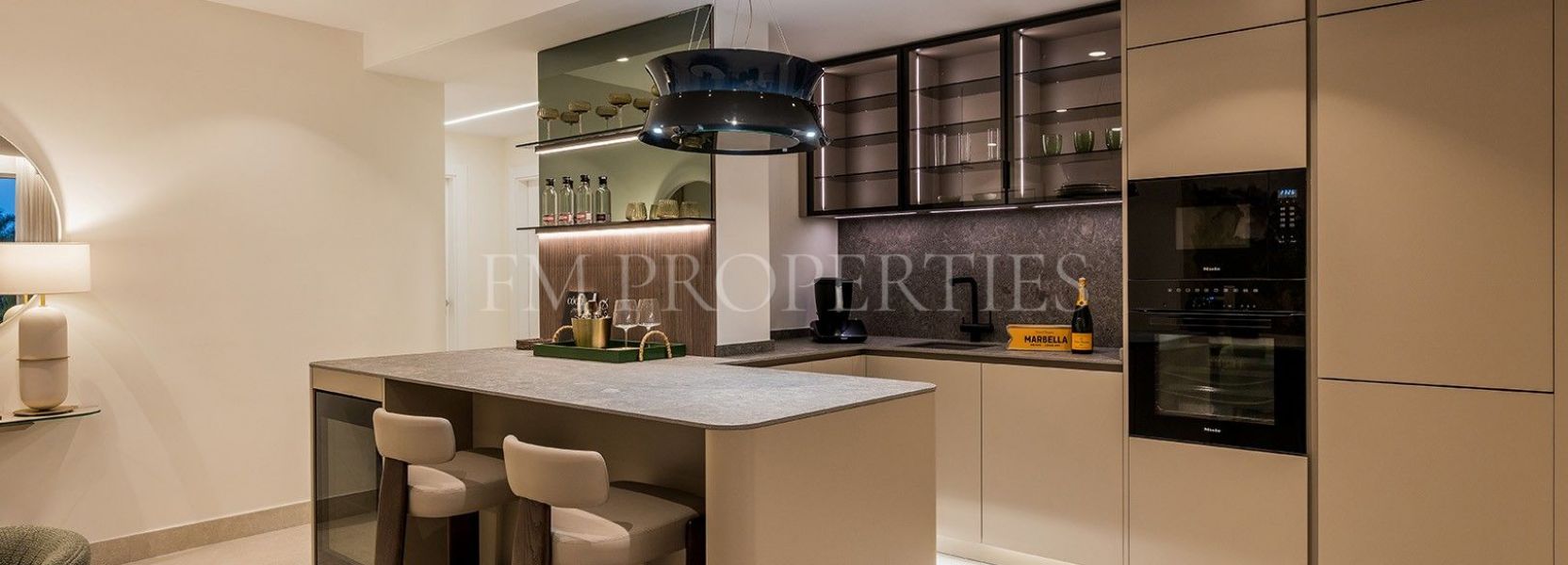 Apartamento Planta Baja  en Estepona