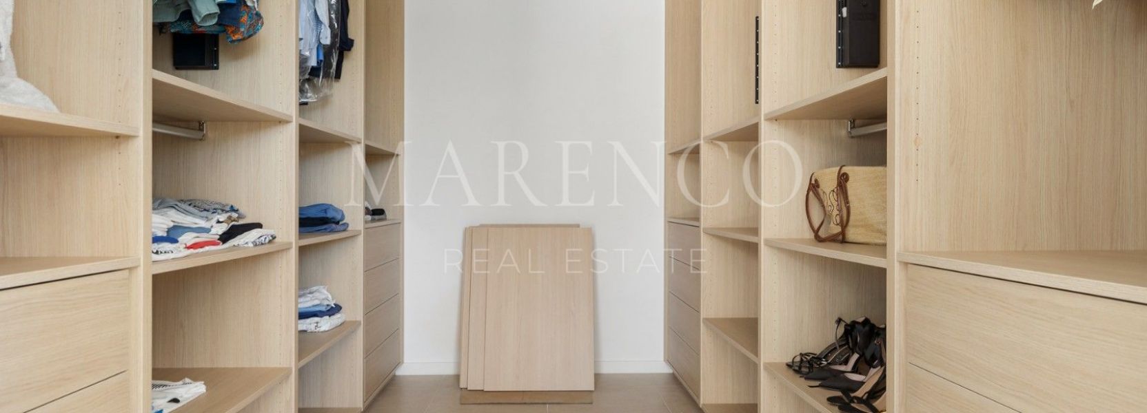 Villa  in La Alqueria, Benahavis