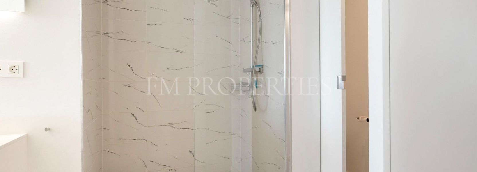 Villa  in La Alqueria, Benahavis