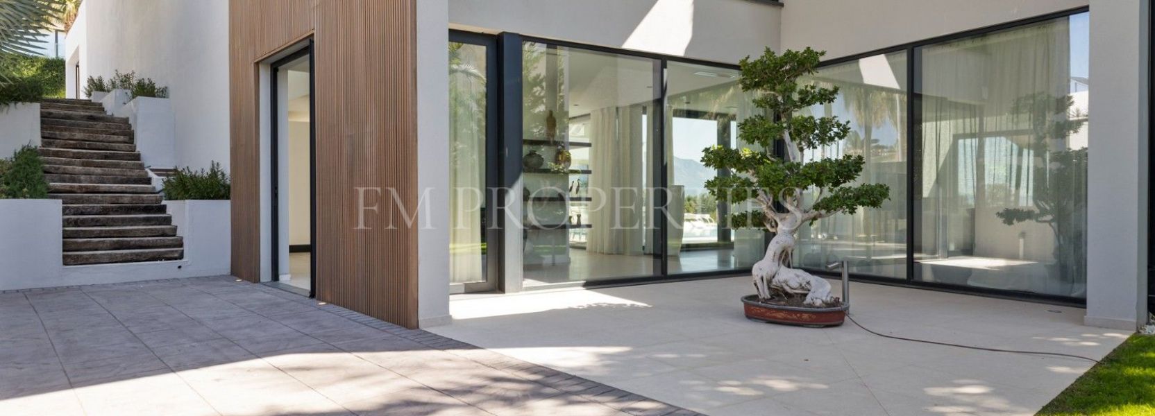 Villa  in La Alqueria, Benahavis